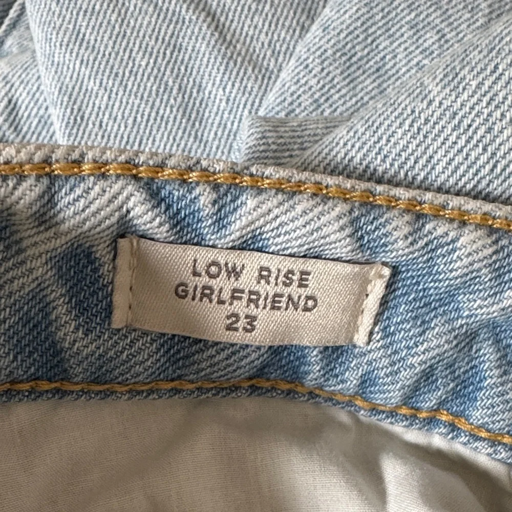 Pac Sun. Zoe Light Blue Women's low rise Girlfriend size 23 Jeans. EUC - Picture 10 of 11